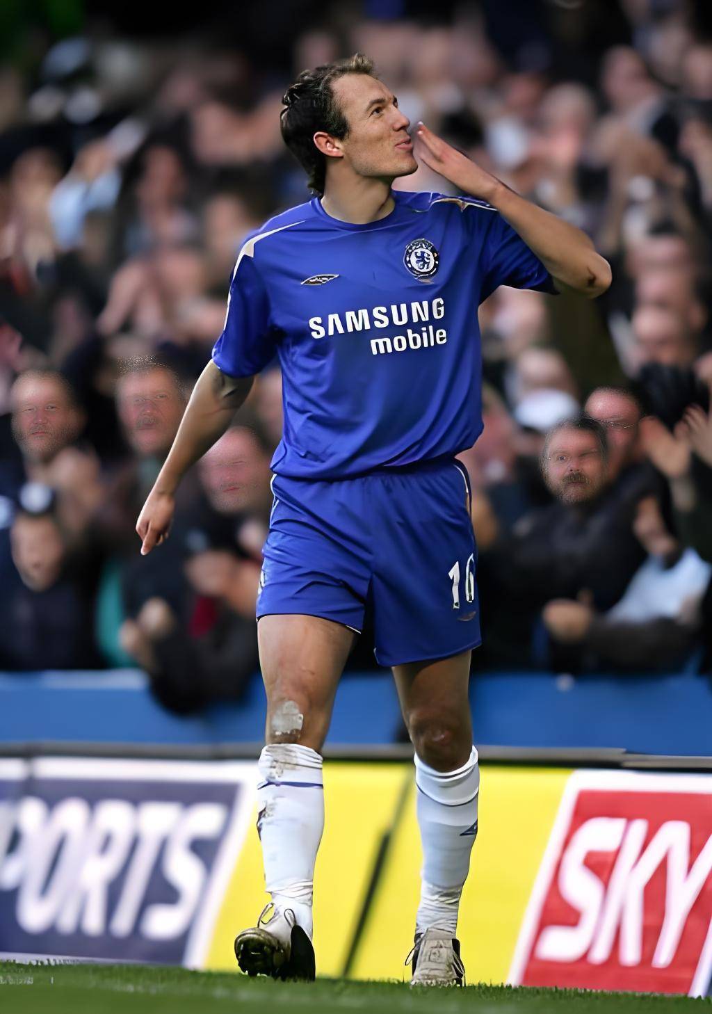 云鼎娱乐平台赛地聚焦——法国杯清晨热度飙升，切尔西战术微调，目标明确，高层口径保持一致的简单介绍